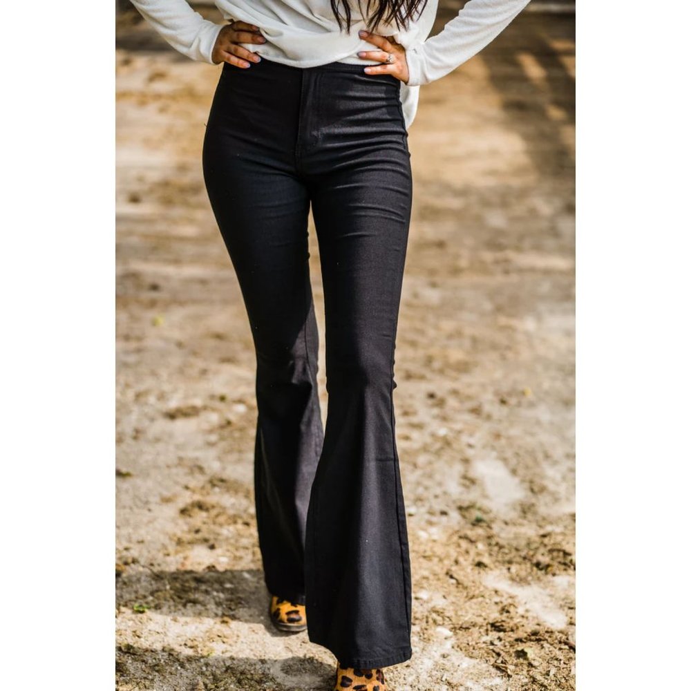 TREAT ME RIGHT FLARED PANTS